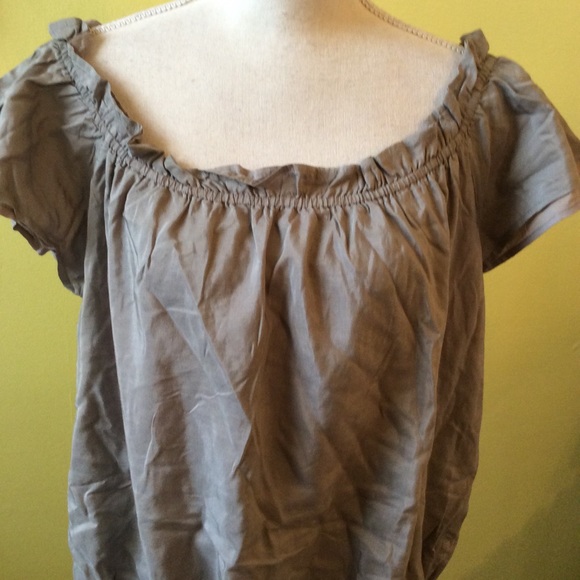 YA DA NWT Gray Gathered Cotton/Silk Top Size L - Picture 2 of 16